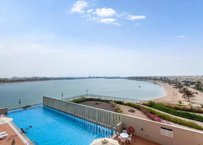 Live Here, Enjoy Waters Of Arabian Gulf