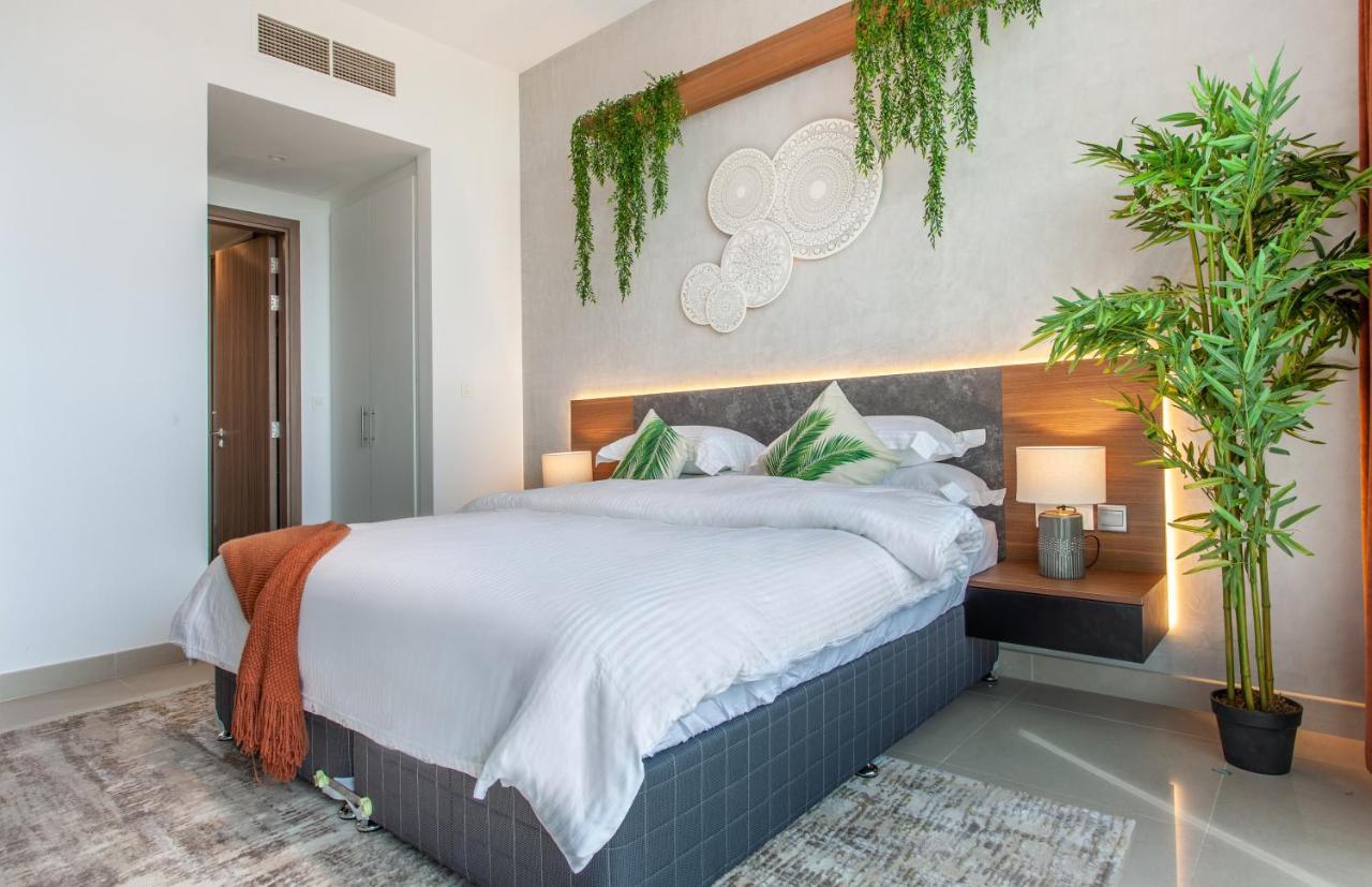 Live Here, Enjoy Waters Of Arabian Gulf Apartment Ras al-Khaimah